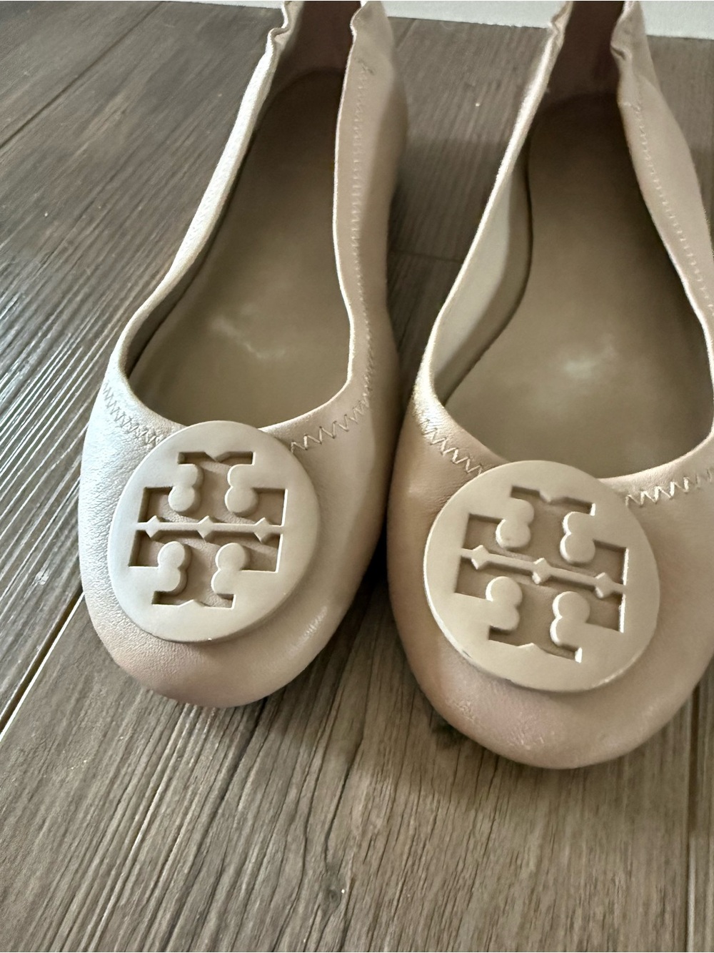 Tory Burch Leather Flats Size 7.5 - Picture 2 of 8